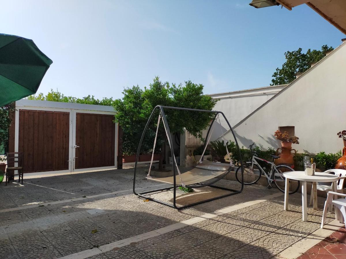 Lemon Suite-Luxury Cellino San Marco Exterior foto